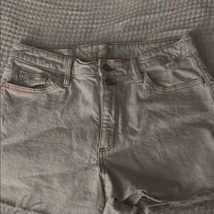 universal thread co. women’s jean shorts